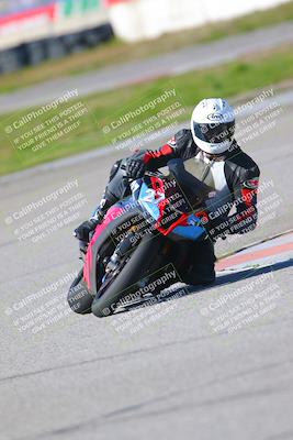 media/Jan-20-2023-Fastrack Riders (Fri) [[f2ad32aba3]]/Private/session 4 turn 6/